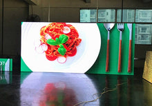 Görseli Galeri görüntüleyiciye yükleyin, P2.97 Indoor Full Color Plug-in connection Led Screen Wall with 500×500mm Panels
